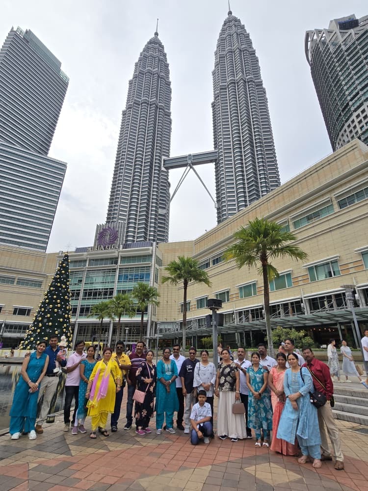 KSR Tours clients at Petronas Twin Towers